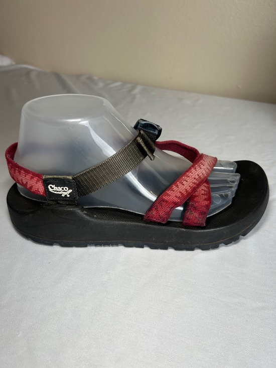 Chaco Shoes - Chaco Adjustable Strap Classic Sandal Burgundy Size 9